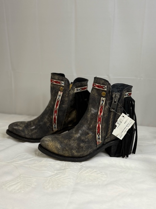 Corral Boots Shoes - NWT Corral Distressed Black Fringe Ankle Boots with Southwestern Trim